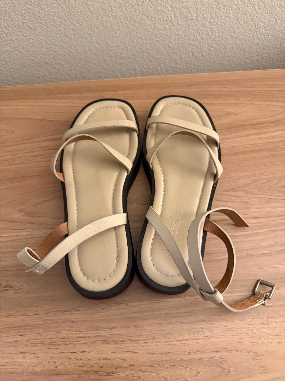 Madewell Double Strap Platform Sandal Size 7 Cream Beige